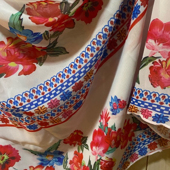 Boho Blanca resort onepiece swimsuit & maxi cover-up skirt white red blue floral - Picture 8 of 16